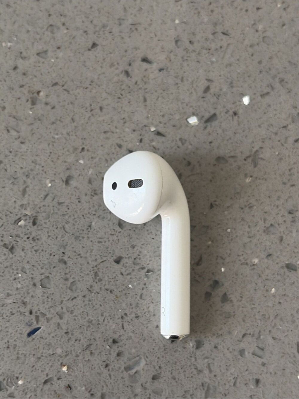 Apple Airpod 2nd Generation Replacement Right Side OEM AirPods 2 A2032 untested
